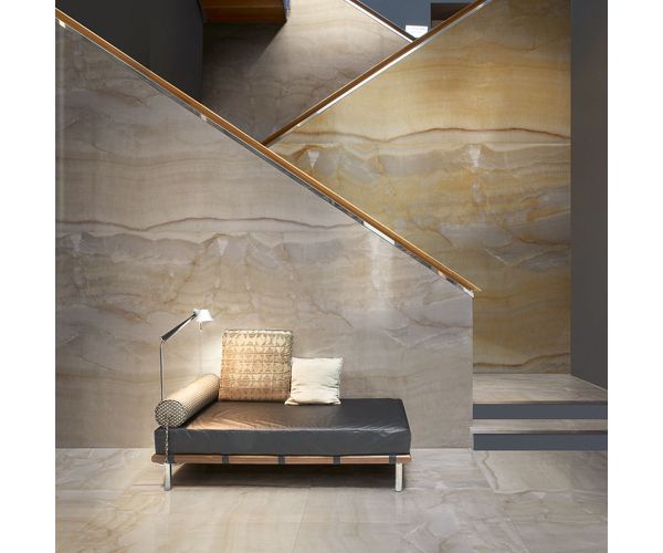 Tile - Ceramic-29.6''x29.6'' Maxfine Marmi 6mm Onice Oro Nat (Hn)