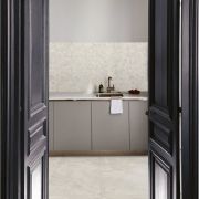 tile-alabastro_cam-003-371-contemporary-white_offwhite_taupe_greige_inspiration.jpg